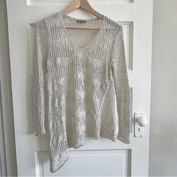 EILEEN‎ FISHER Crocheted Cream Sweater w/ Asymmetrical Hem, Sz S